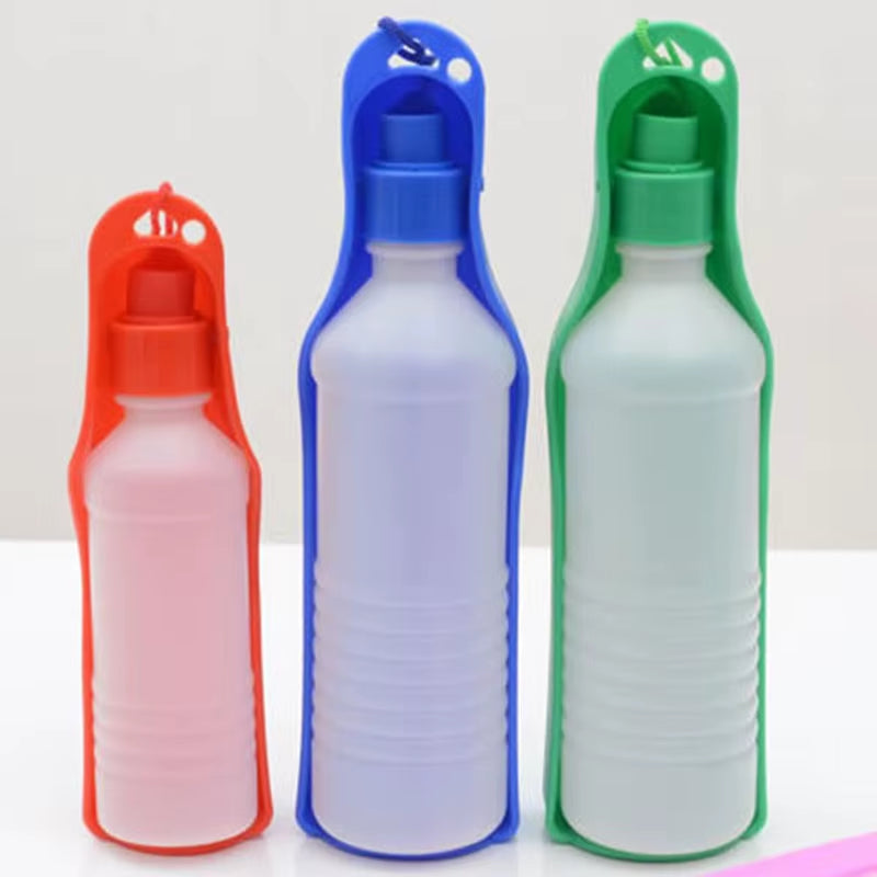 Pet Folding Drinker 500ML/250ML Pet Dog Cat Drinking Bowl Pet Travel Drinker Plastic Water Bottle Outdoor Travel Portable Bottle